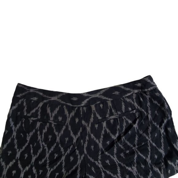 Gap Ikat black gray white canvas shorts sz 2 - Picture 4 of 15